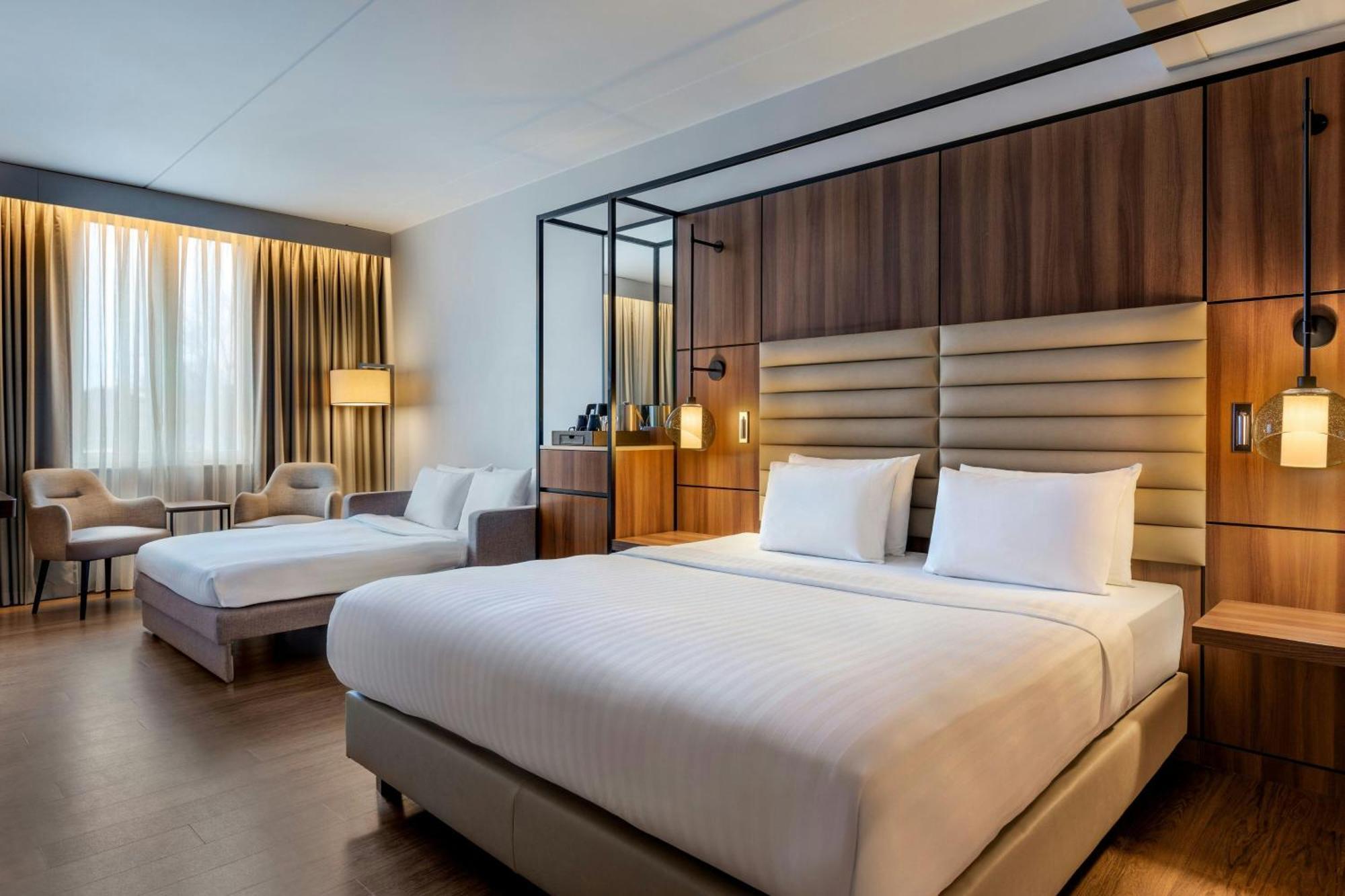 Ac Hotel By Marriott Stockholm Ulriksdal Солна Экстерьер фото