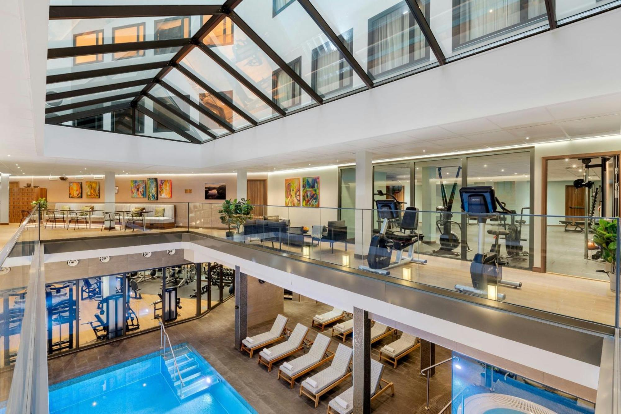 Ac Hotel By Marriott Stockholm Ulriksdal Солна Экстерьер фото