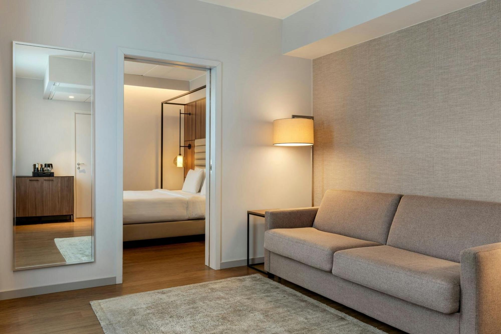 Ac Hotel By Marriott Stockholm Ulriksdal Солна Экстерьер фото